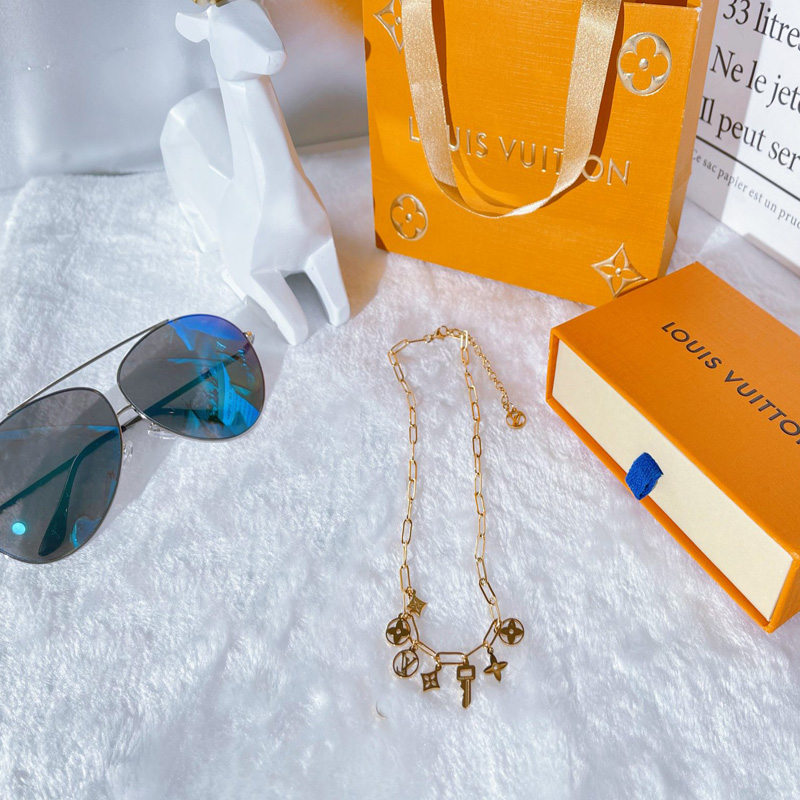 LV-N077 NECKLACE