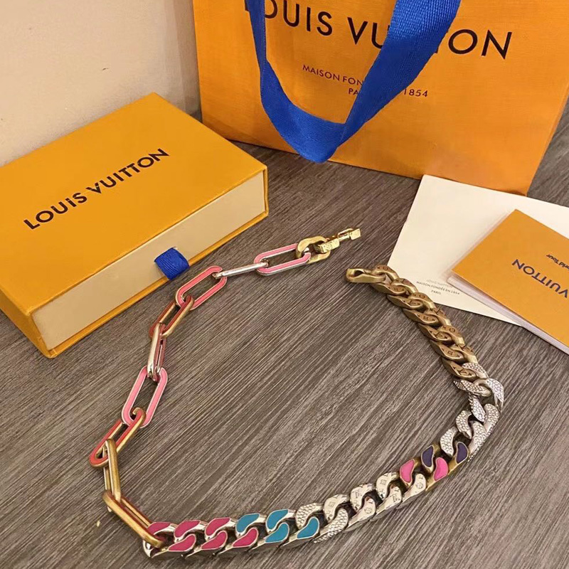 LV-N078 NECKLACE