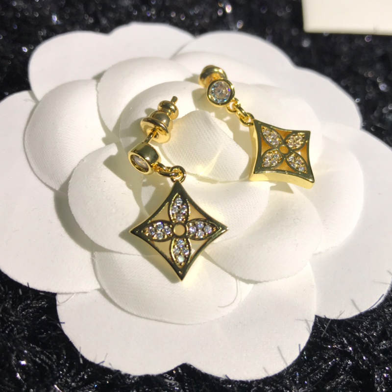 LV-E020 EARRING