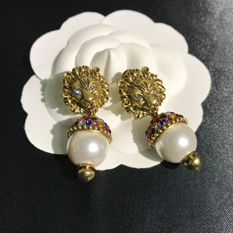 GU-E044 EARRING