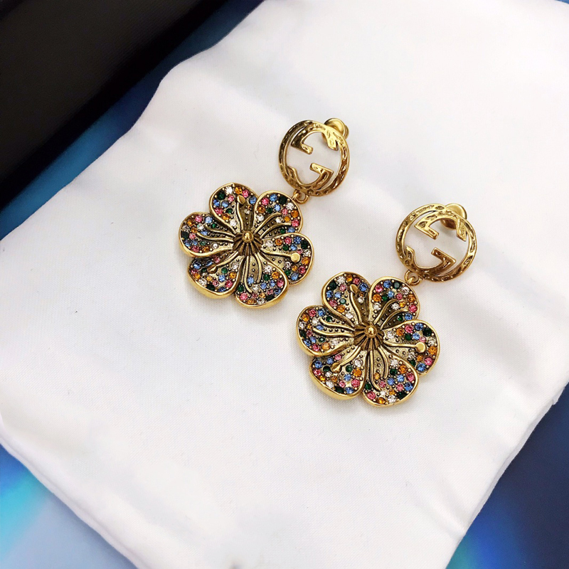 GU-E046 EARRING