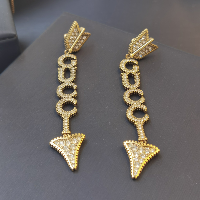 GU-E061 EARRING