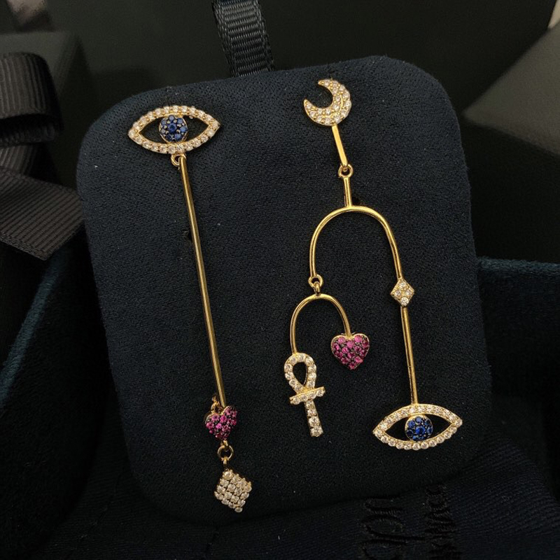 AP-E012 EARRING