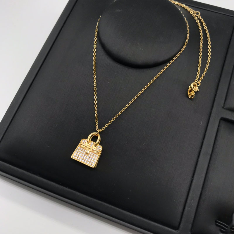 HE-N004 NECKLACE