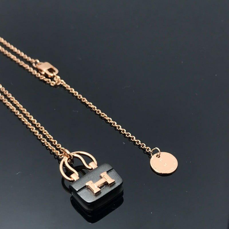HE-N009 NECKLACE