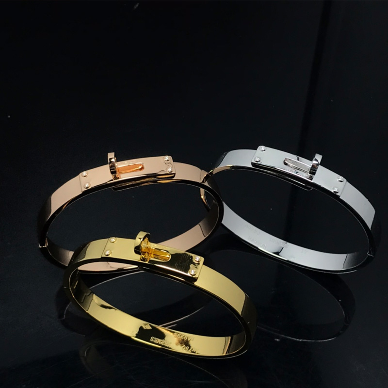 HE-B023 BRACELETS